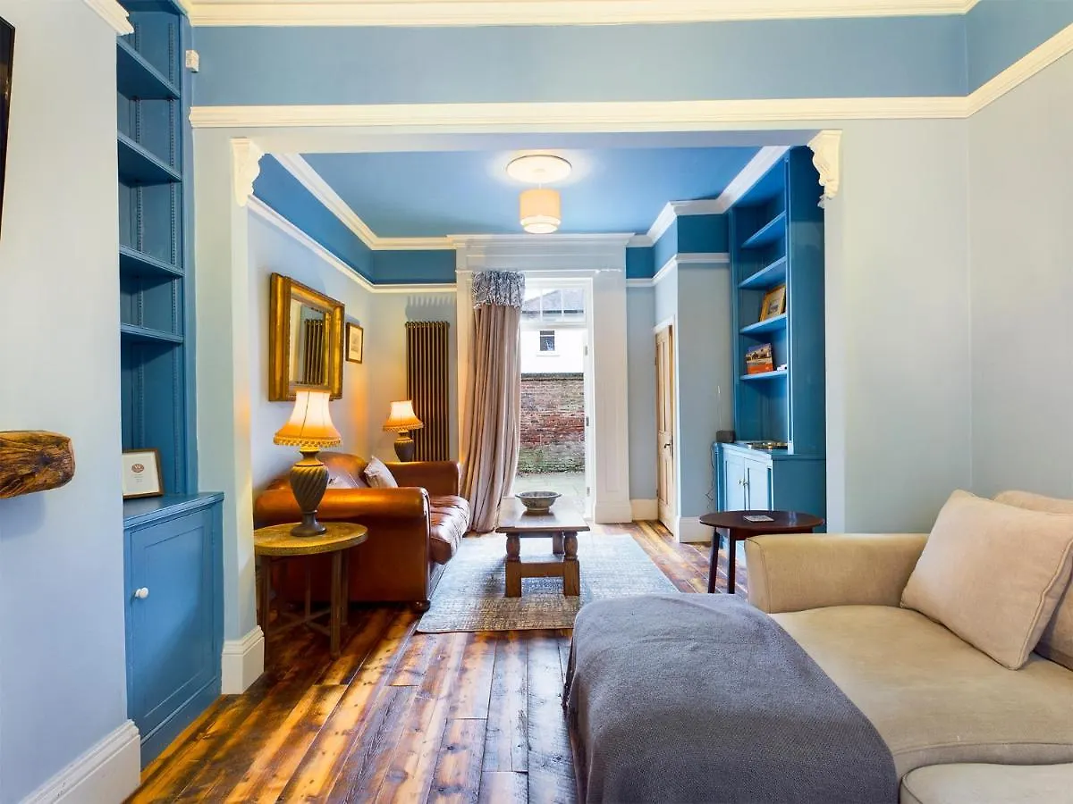Ogleforth York Holiday home
